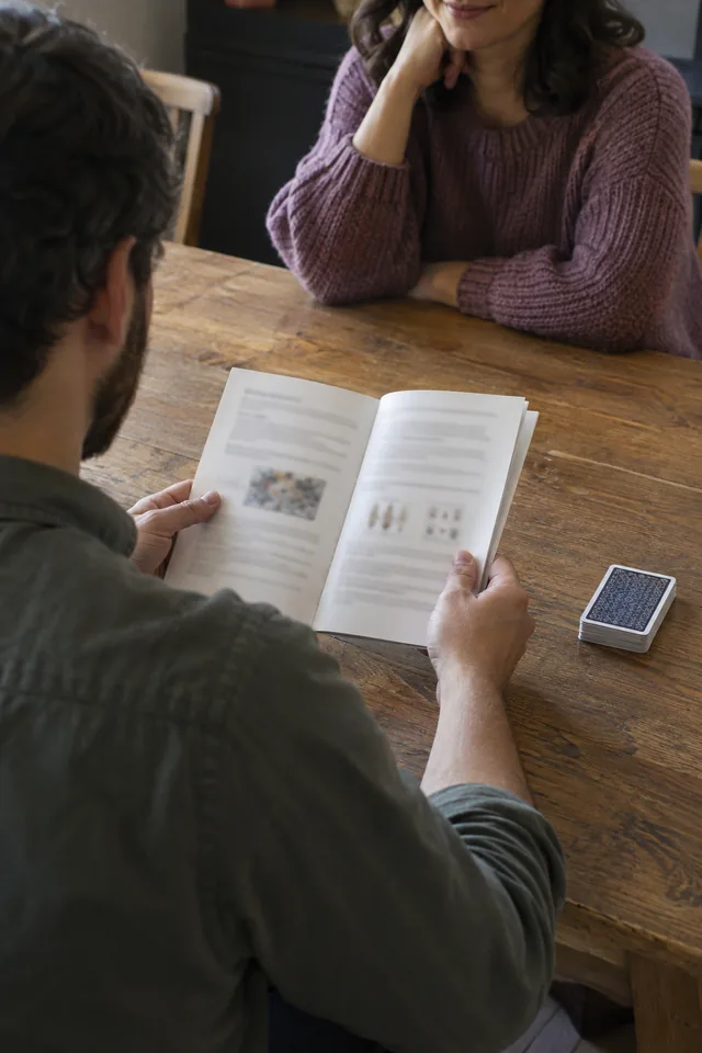 Hoạt động với bài — ảnh minh họa AI